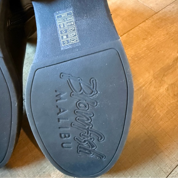 Blowfish Malibu Vienna boot vegan zipper stacked heel black size 8 - Picture 15 of 15